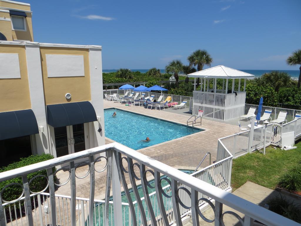 Royal Mansions Resort Cape Canaveral Exterior photo