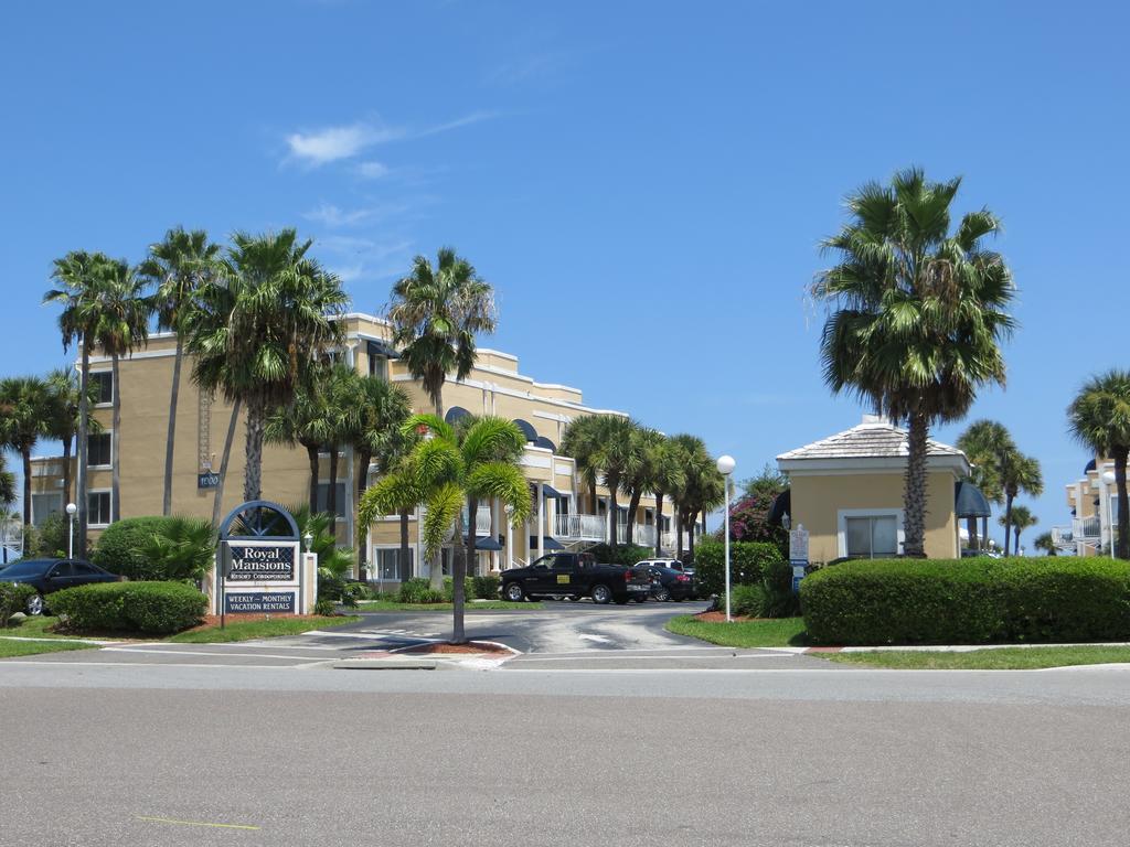 Royal Mansions Resort Cape Canaveral Exterior photo