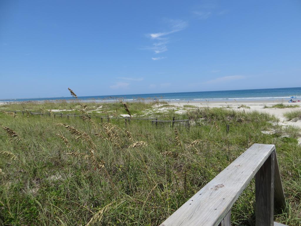 Royal Mansions Resort Cape Canaveral Exterior photo